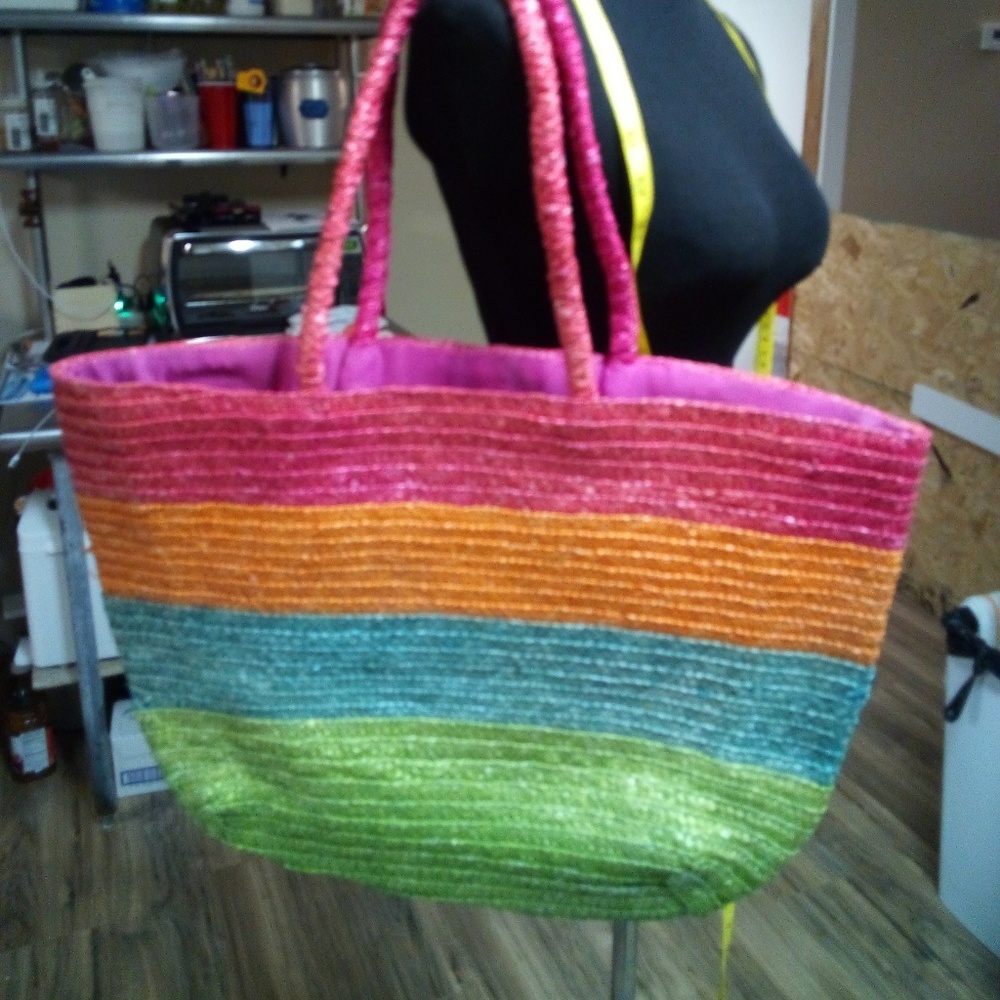 Large straw tote bag